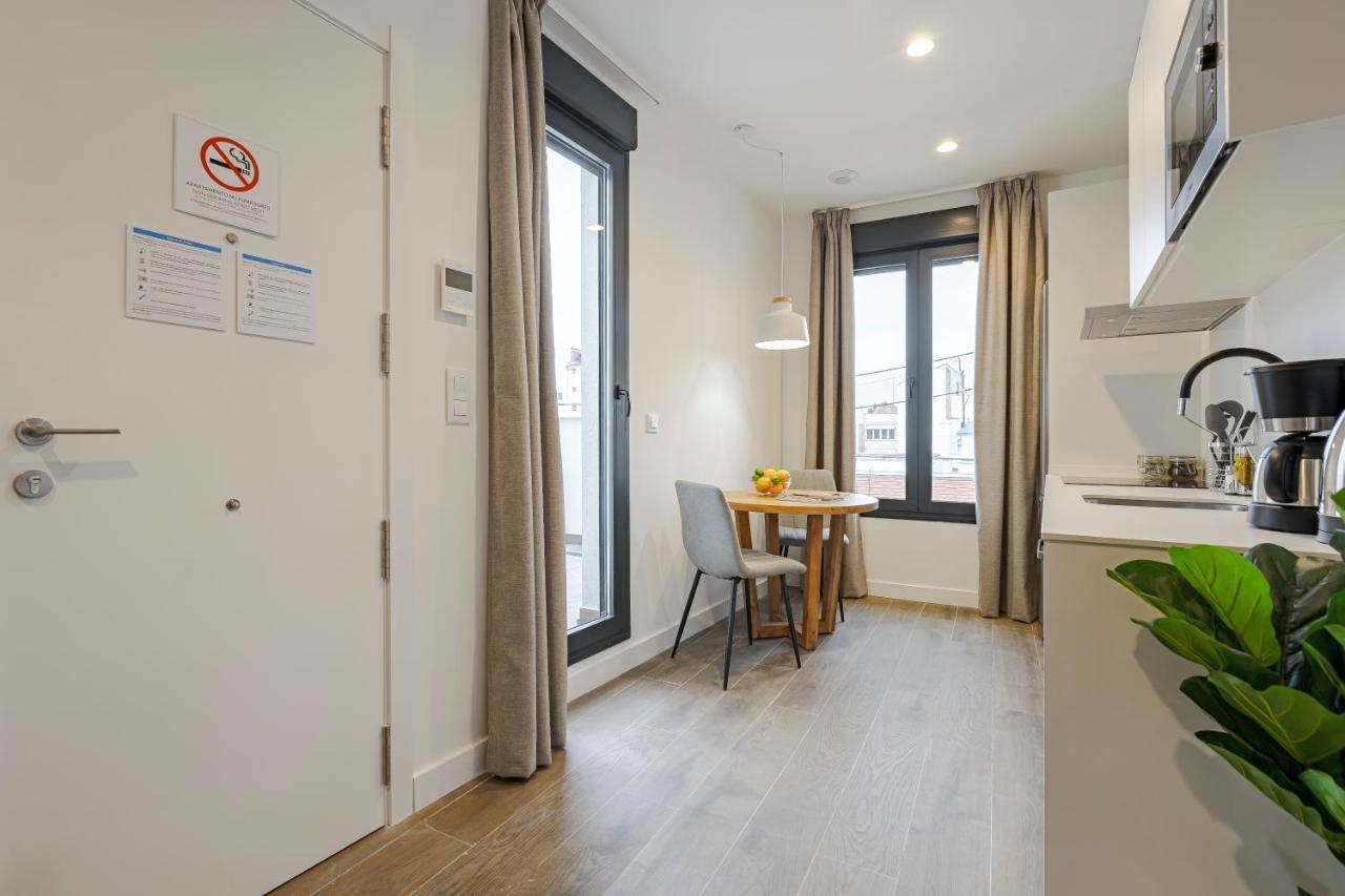 Feelathome Castilla Apartments Madrid Kültér fotó