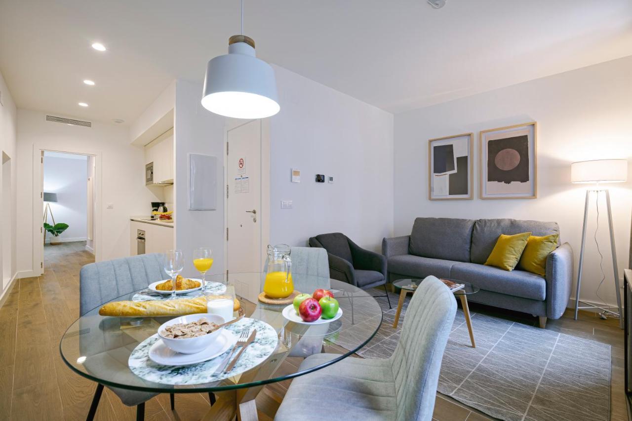 Feelathome Castilla Apartments Madrid Kültér fotó
