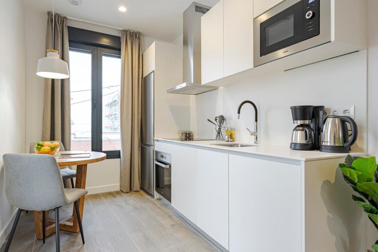 Feelathome Castilla Apartments Madrid Kültér fotó